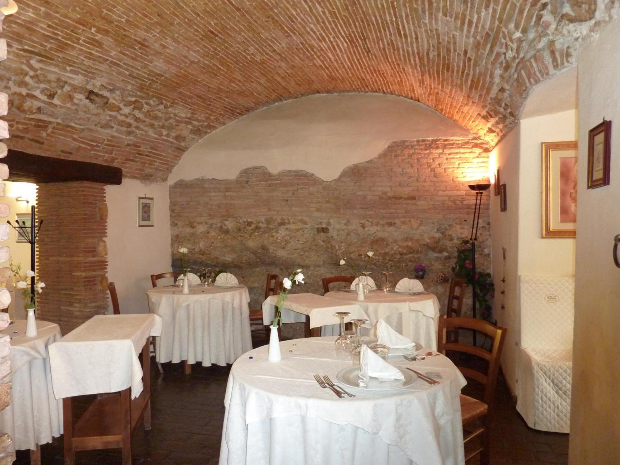 La Rocca Hotel Narni Exterior foto
